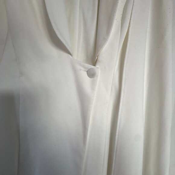 Katie May Boss Lady Cape Sleeves Mini Dress Ivory Padded Shoulders Sz Medium - Picture 4 of 12